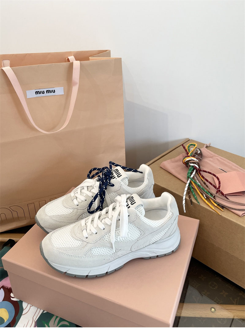 Miu Miu 미우미우 x 뉴발란스 530 SL 스니커즈 레플리카 10번 이미지 - 신발 | 세미샵 레플리카 사이트