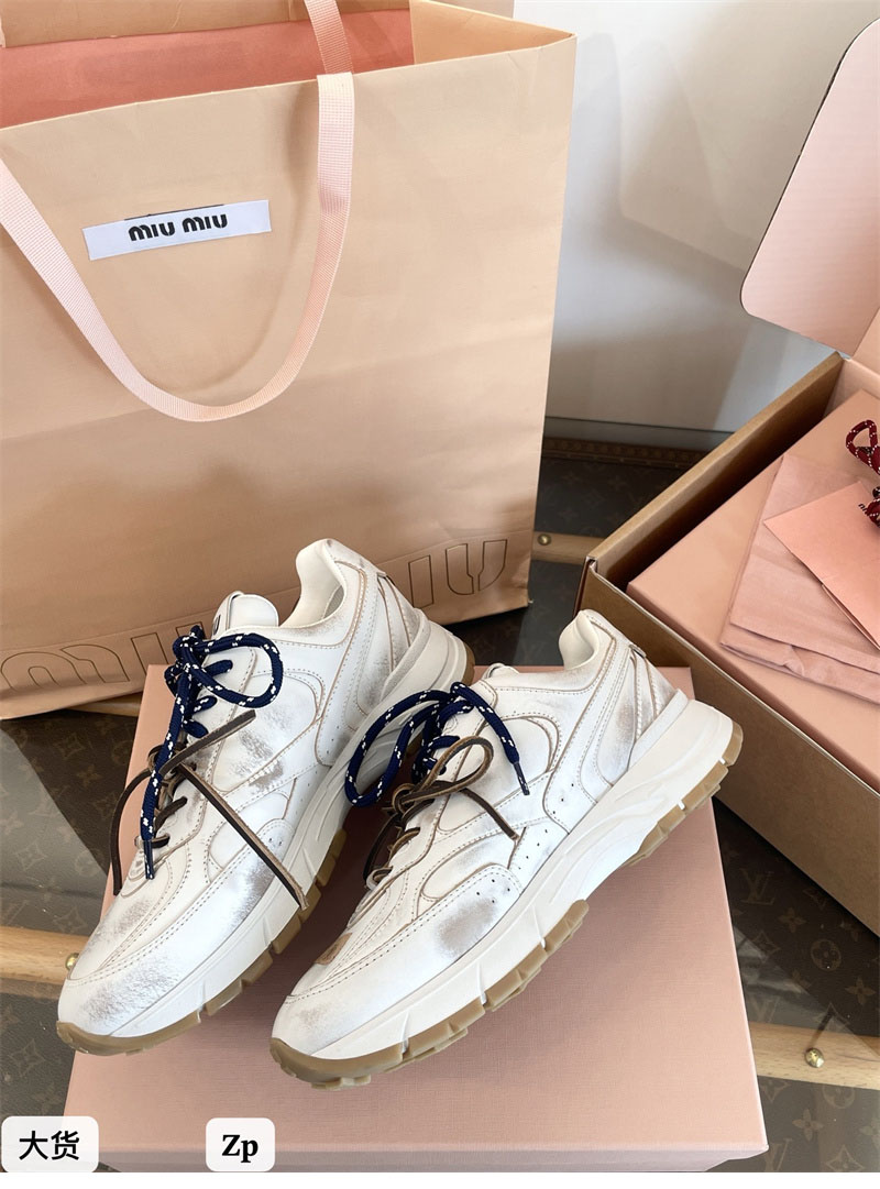 Miu Miu 미우미우 x 뉴발란스 530 SL 스니커즈 레플리카 15번 이미지 - 신발 | 세미샵 레플리카 사이트