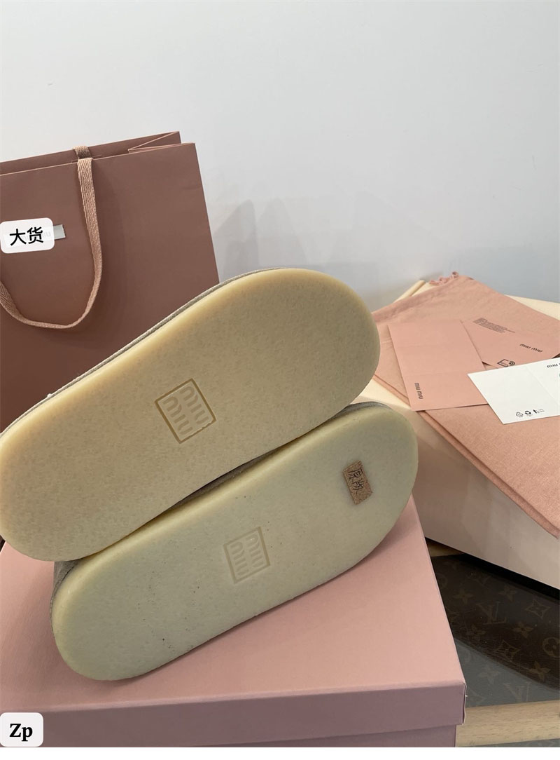 미우미우 미우미우 시어링 앵클 부츠 스웨이드 레플리카 17번 이미지 - 신발 | 세미샵 레플리카 사이트