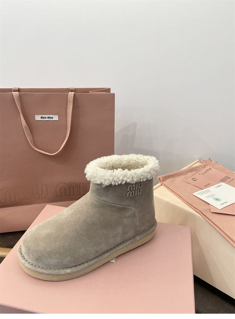 미우미우 미우미우 시어링 어그 부츠 스웨이드 레플리카 6번 이미지 - 신발 | 세미샵 레플리카 사이트