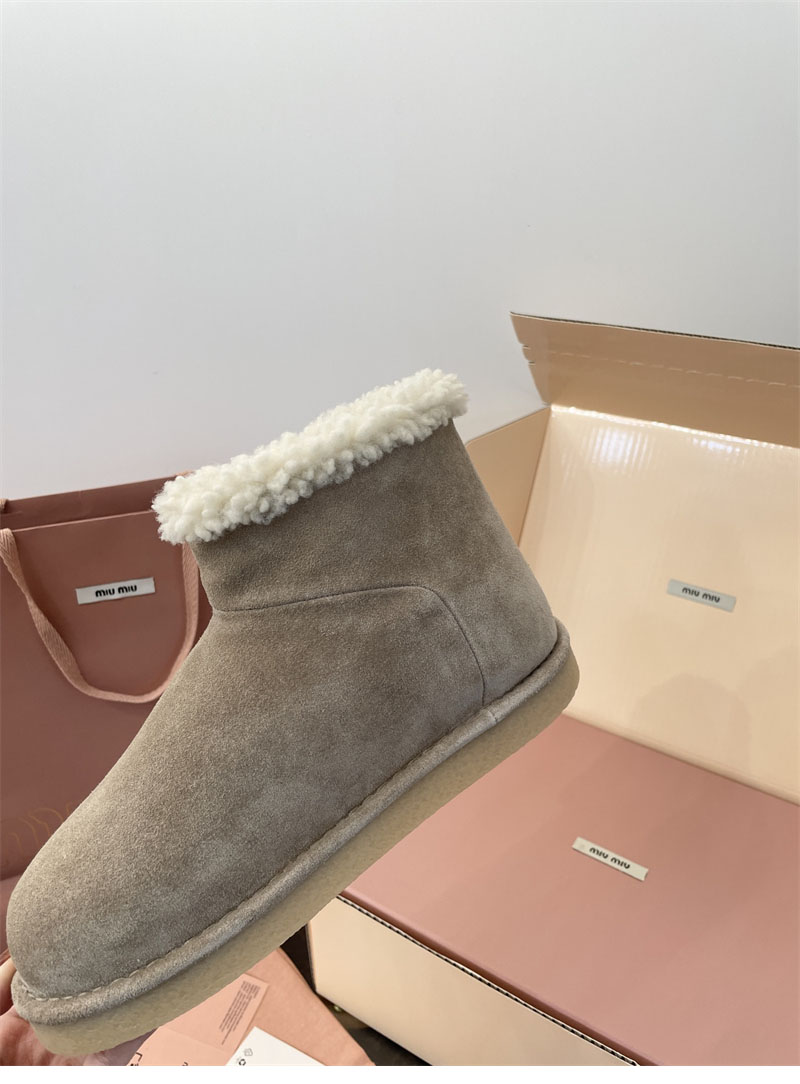 미우미우 미우미우 시어링 어그 부츠 스웨이드 레플리카 8번 이미지 - 신발 | 세미샵 레플리카 사이트