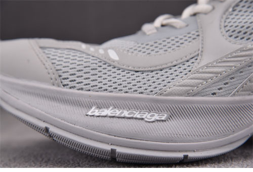 발렌시아가 서킷 스니커즈 SIZE 35-46 - 상세 이미지