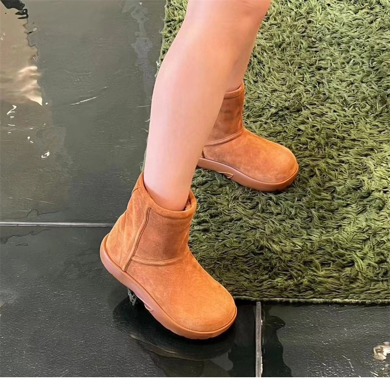 보테가베네타 보테가베네타 스웨이드 스냅 앵클 부츠 레플리카 17번 이미지 - 신발 | 세미샵 레플리카 사이트