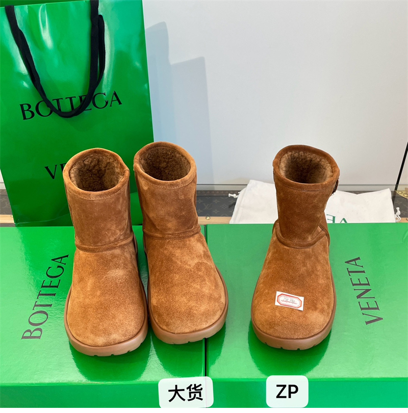 보테가베네타 보테가베네타 스웨이드 스냅 앵클 부츠 레플리카 15번 이미지 - 신발 | 세미샵 레플리카 사이트