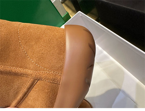 보테가베네타 보테가베네타 앵클 부츠 레플리카 16번 이미지 - 신발 | 세미샵 레플리카 사이트