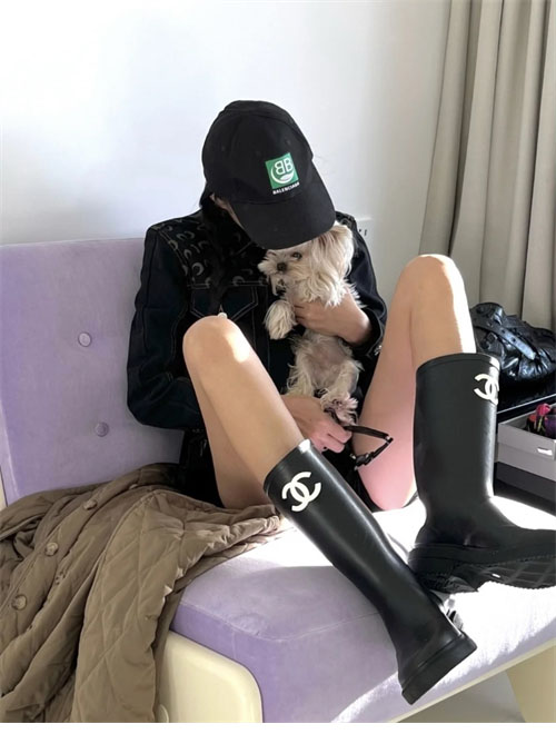 C H A N E L 샤넬 22K CC로고 레인 러버 부츠 레플리카 2번 이미지 - 신발 | 세미샵 레플리카 사이트