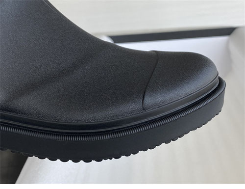 C H A N E L 샤넬 22K CC로고 레인 러버 부츠 레플리카 14번 이미지 - 신발 | 세미샵 레플리카 사이트