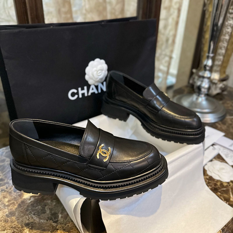 C H A N E L 샤넬 23A CC 가죽 로퍼 레플리카 1번 이미지 - 신발 | 세미샵 레플리카 사이트