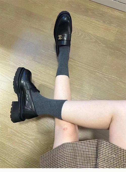 C H A N E L 샤넬 23A CC 가죽 로퍼 레플리카 3번 이미지 - 신발 | 세미샵 레플리카 사이트