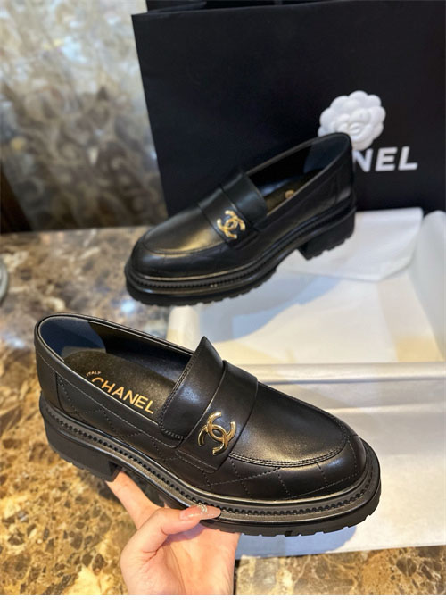 C H A N E L 샤넬 23A CC 가죽 로퍼 레플리카 7번 이미지 - 신발 | 세미샵 레플리카 사이트