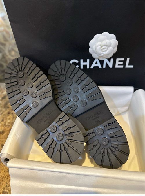 C H A N E L 샤넬 23A CC 가죽 로퍼 레플리카 11번 이미지 - 신발 | 세미샵 레플리카 사이트