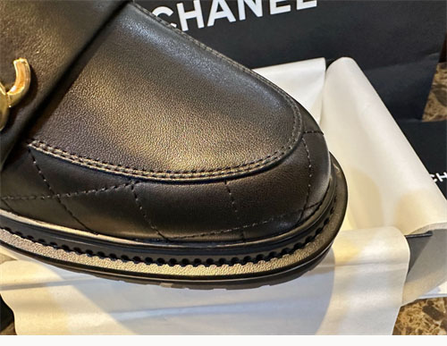 C H A N E L 샤넬 23A CC 가죽 로퍼 레플리카 14번 이미지 - 신발 | 세미샵 레플리카 사이트