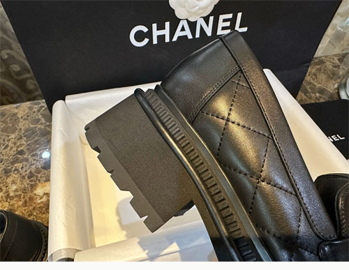 C H A N E L 샤넬 23A CC 가죽 로퍼 레플리카 16번 이미지 - 신발 | 세미샵 레플리카 사이트