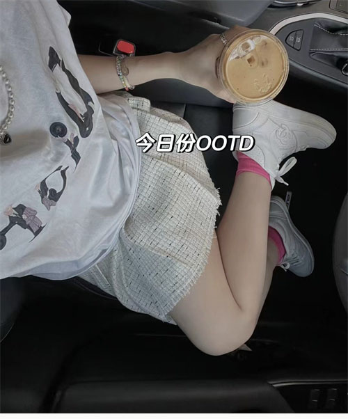 샤넬 23A CC로고 에어포스 하이탑 올흰 - 상세 이미지