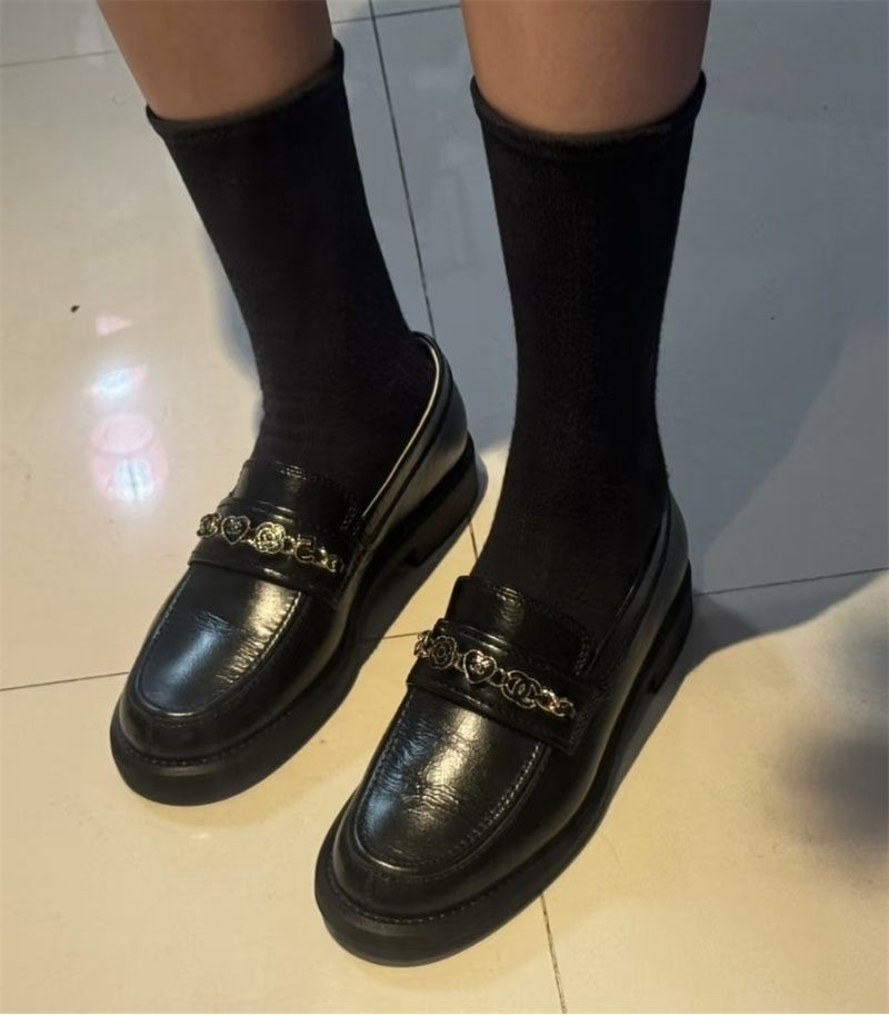 샤넬 24A CC 드롭 체인 로퍼（터보）