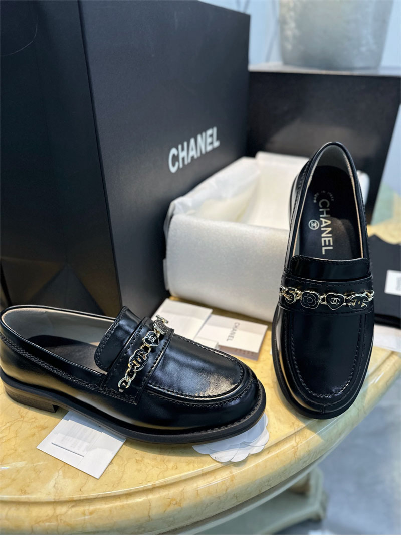 샤넬 24A CC 드롭 체인 로퍼（터보）