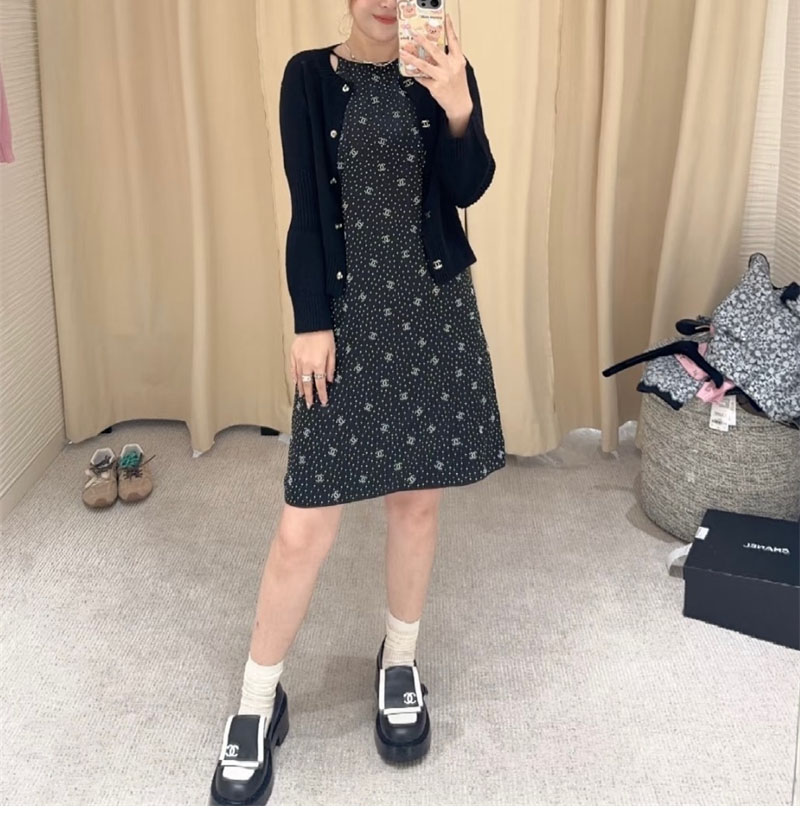 샤넬 24B CC 로고 버클 로퍼 （터보）