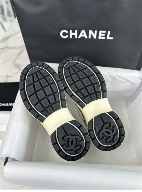 C H A N E L 샤넬 24C CC로고 크루즈 스니커즈 레플리카 14번 이미지 - 신발 | 세미샵 레플리카 사이트