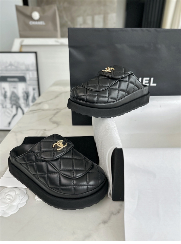 샤넬 24FW 퀼팅 턴락 클로그 뮬（터보） - 상세 이미지