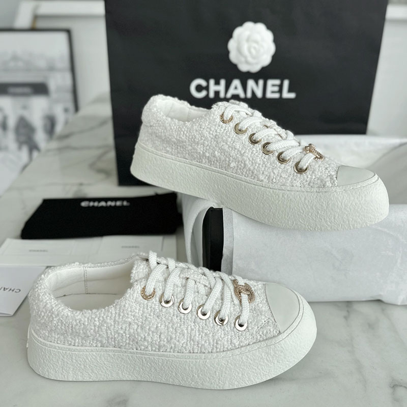 샤넬 샤넬 24P 트위드 골드 브로치 스니커즈 레플리카 7번 이미지 - 신발 | 세미샵 레플리카 사이트