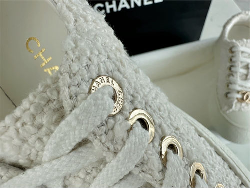 샤넬 샤넬 24P 트위드 골드 브로치 스니커즈 레플리카 20번 이미지 - 신발 | 세미샵 레플리카 사이트