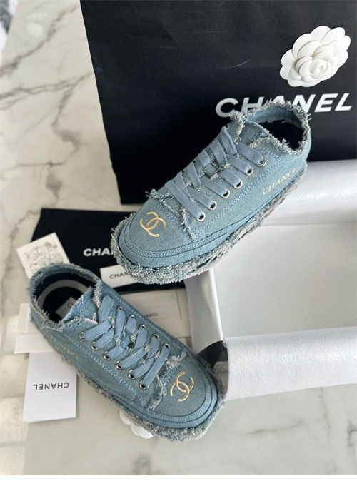 샤넬 샤넬 24S CC로고 테슬 스니커즈 레플리카 1번 이미지 - 신발 | 세미샵 레플리카 사이트