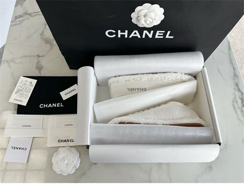 샤넬 샤넬 24S CC로고 테슬 스니커즈 레플리카 25번 이미지 - 신발 | 세미샵 레플리카 사이트