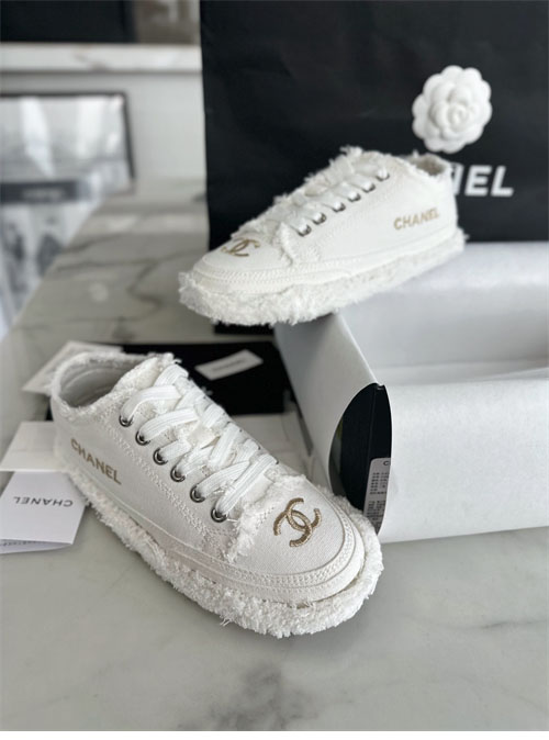 샤넬 샤넬 24S CC로고 테슬 스니커즈 레플리카 12번 이미지 - 신발 | 세미샵 레플리카 사이트