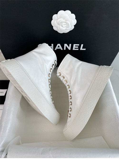샤넬 샤넬 24p CC로고 하이탑 스니커즈 레플리카 13번 이미지 - 신발 | 세미샵 레플리카 사이트
