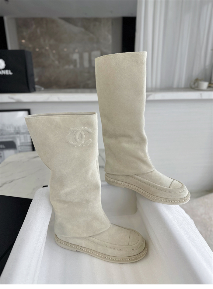 C H A N E L 샤넬 25c CC로고 스웨이드 롱 부츠 레플리카 14번 이미지 - 신발 | 세미샵 레플리카 사이트