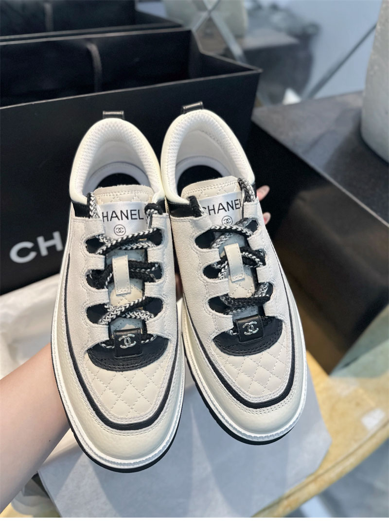 샤넬 샤넬 25c 스니커즈 화이트（터보） 레플리카 22번 이미지 - 신발 | 세미샵 레플리카 사이트