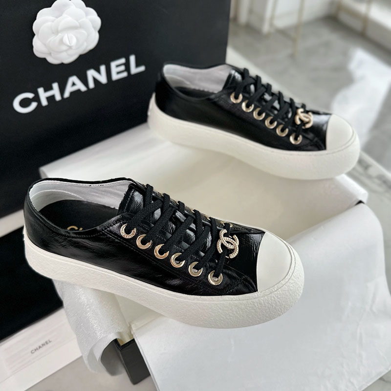 샤넬 샤넬 CC로고 블랙 금장 팬던트 플랫폼 스니커즈 레플리카 13번 이미지 - 신발 | 세미샵 레플리카 사이트