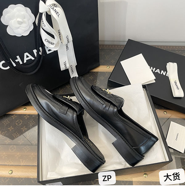 C H A N E L 샤넬 cc로고 턴락 퀼팅 모카신 로퍼 레플리카 18번 이미지 - 신발 | 세미샵 레플리카 사이트