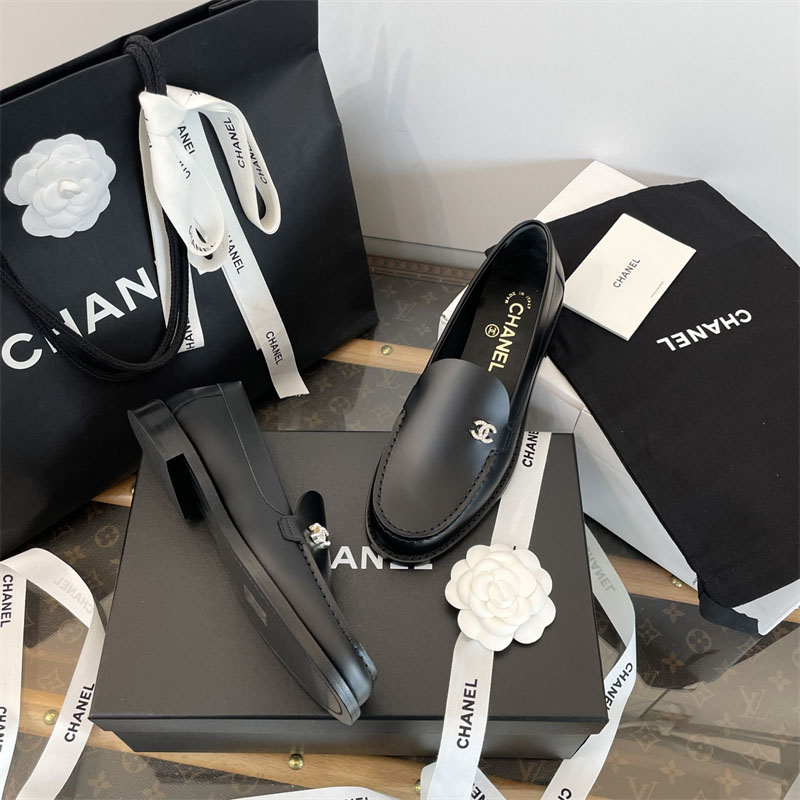 샤넬 샤넬 미니 CC로고 로퍼 레플리카 2번 이미지 - 신발 | 세미샵 레플리카 사이트