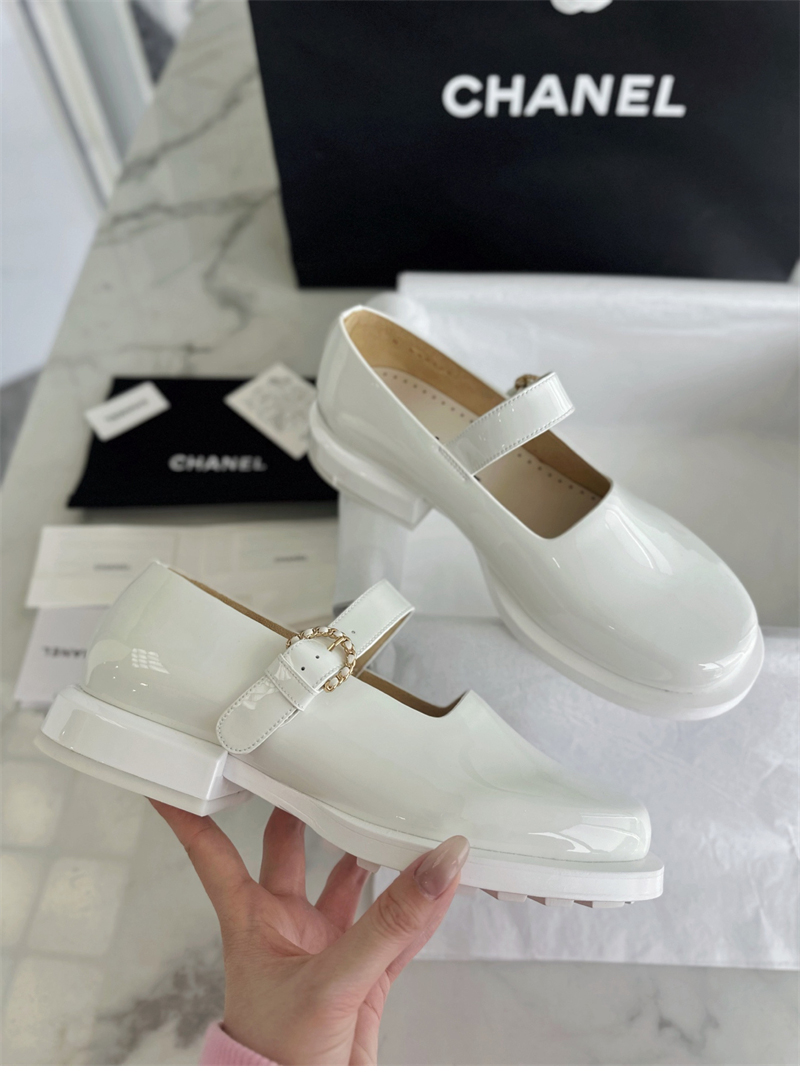 샤넬 샤넬 버클 페이턴트 메리제인 로퍼 레플리카 3번 이미지 - 신발 | 세미샵 레플리카 사이트