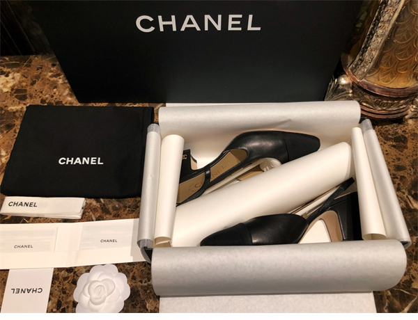 C H A N E L 샤넬 슬링백 클래식 쉽스킨 7cm 레플리카 3번 이미지 - 신발 | 세미샵 레플리카 사이트