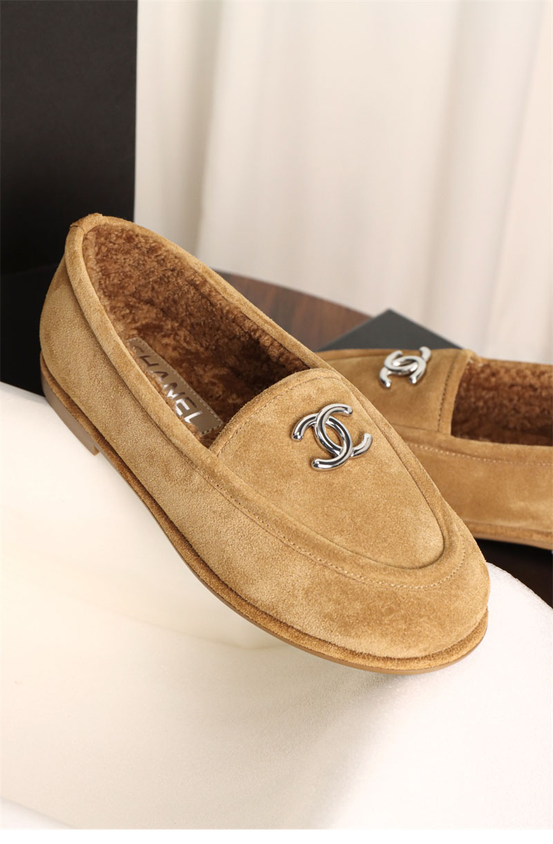 샤넬 샤넬 시어링 스웨이드 모카신 로퍼 레플리카 14번 이미지 - 신발 | 세미샵 레플리카 사이트