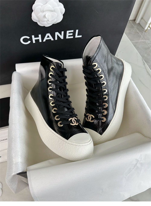 샤넬 샤넬 카프스킨 유광 레더 하이탑 스니커즈 레플리카 4번 이미지 - 신발 | 세미샵 레플리카 사이트