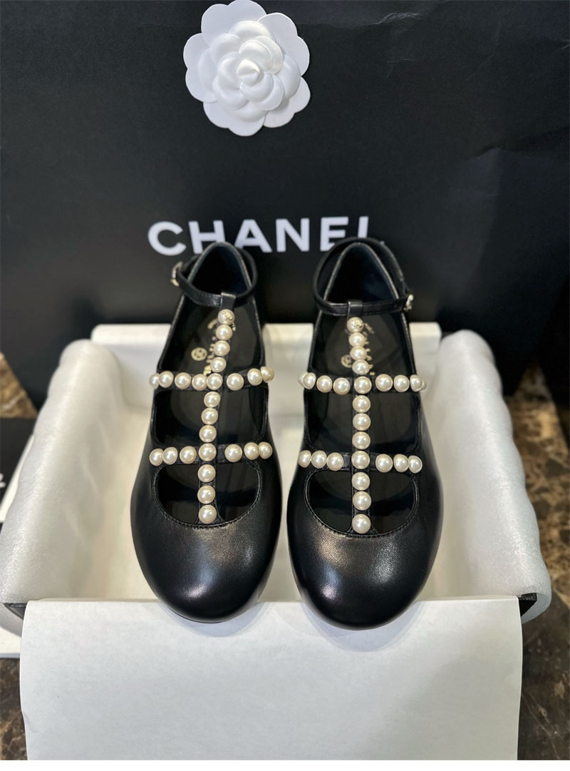 샤넬 샤넬 카프스킨 진주 스트랩 메리제인 구두 레플리카 1번 이미지 - 신발 | 세미샵 레플리카 사이트