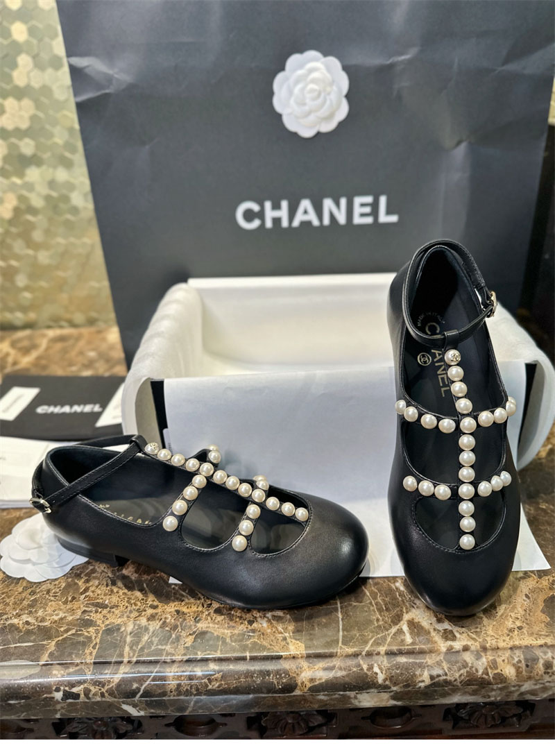 샤넬 샤넬 카프스킨 진주 스트랩 메리제인 구두 레플리카 15번 이미지 - 신발 | 세미샵 레플리카 사이트