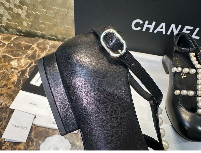 샤넬 샤넬 카프스킨 진주 스트랩 메리제인 구두 레플리카 16번 이미지 - 신발 | 세미샵 레플리카 사이트