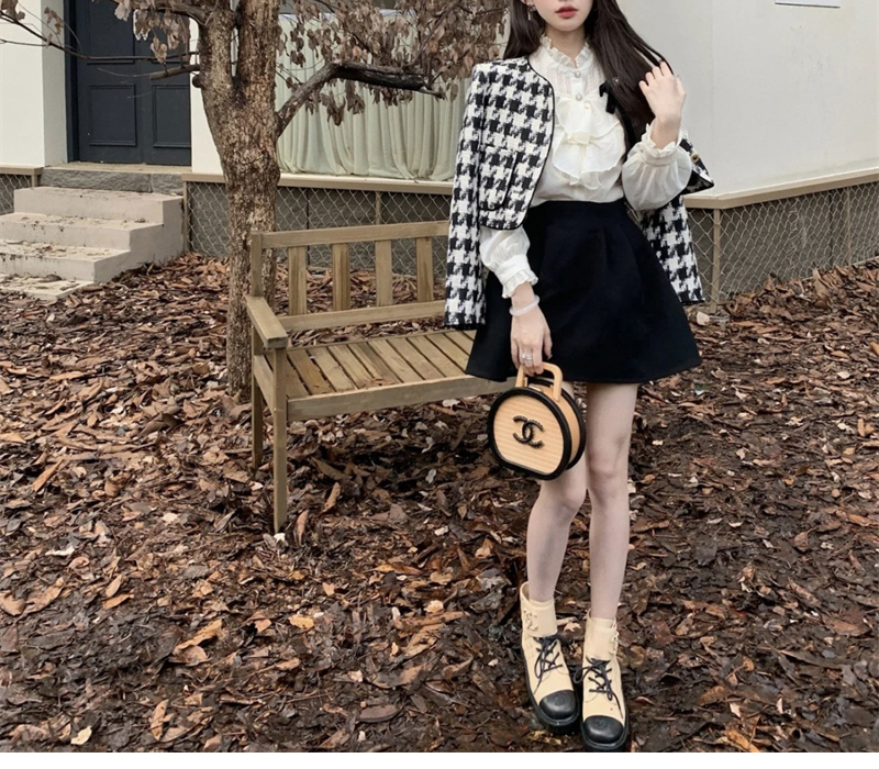 샤넬 퀼팅 레이스업 컴뱃 부츠 (터보) - 상세 이미지