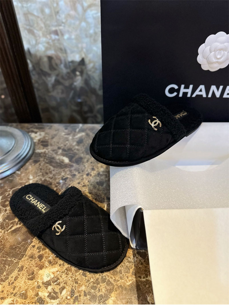 샤넬 퀼팅 시어링 뮬 슬리퍼 “35SIZE – 41SIZE”