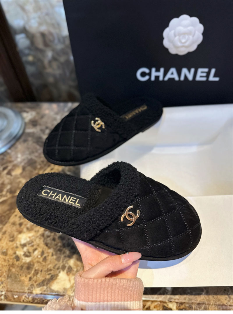 샤넬 퀼팅 시어링 뮬 슬리퍼 “35SIZE – 41SIZE”