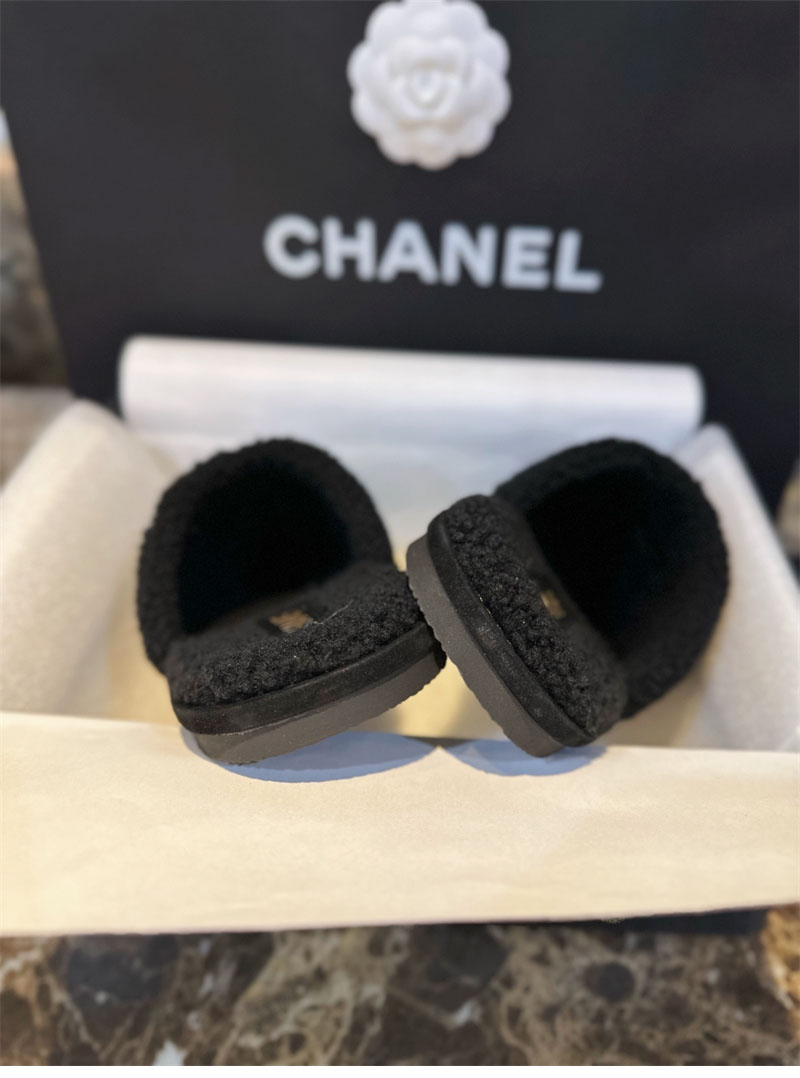 샤넬 퀼팅 시어링 뮬 슬리퍼 “35SIZE – 41SIZE”