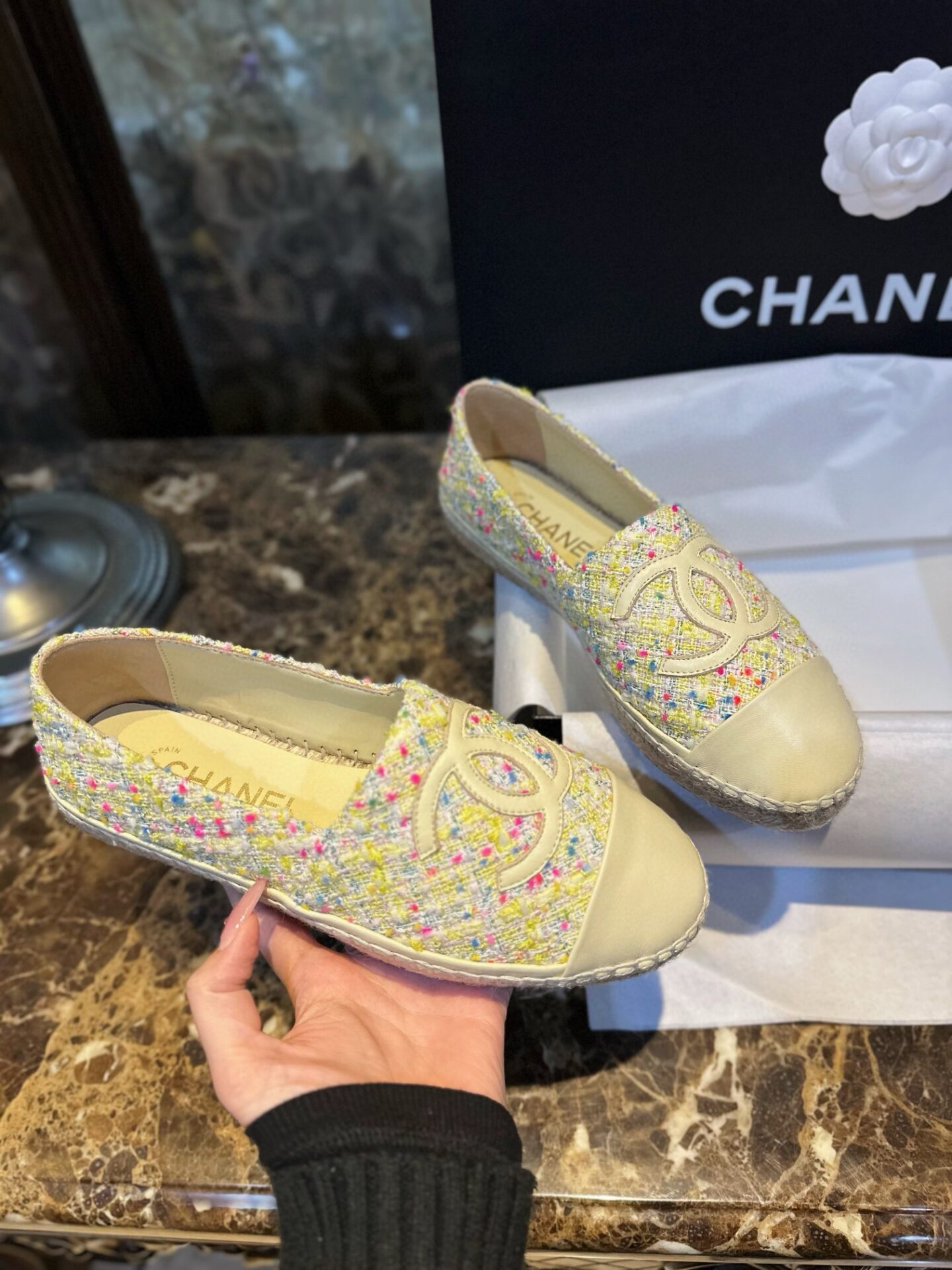 샤넬 트위드 멀티컬러 에스파듀 “35SIZE – 41SIZE” - 상세 이미지