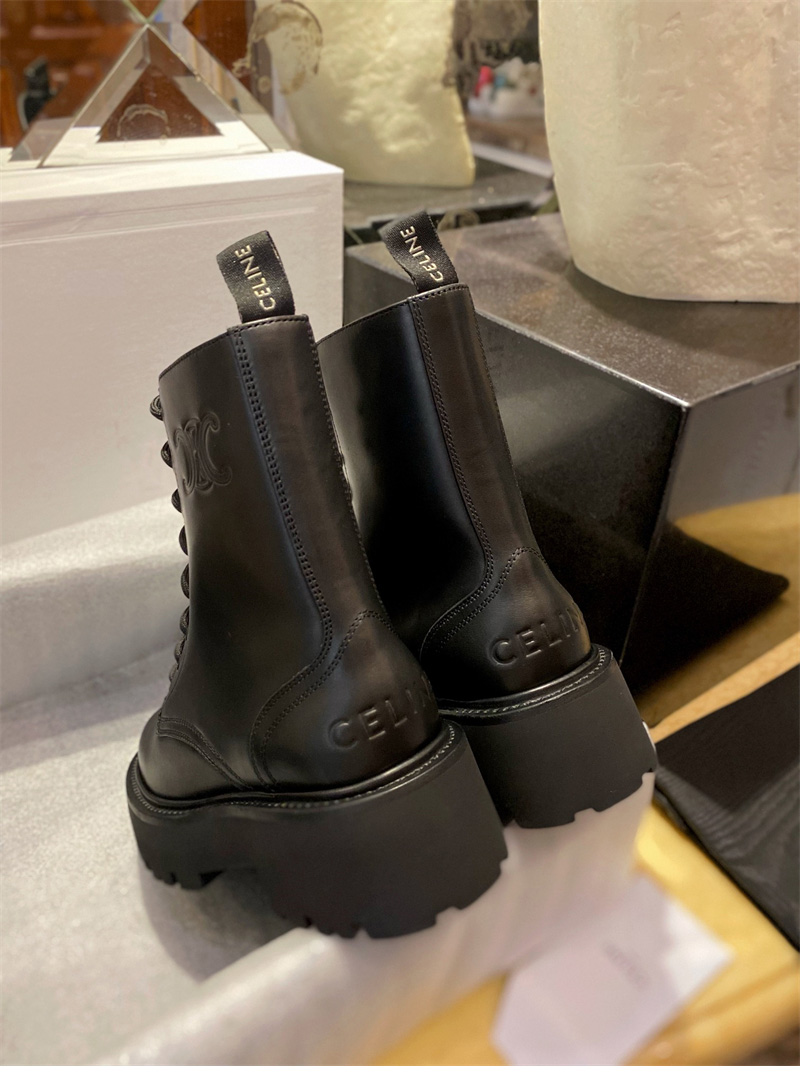 셀린느 셀린느 벌키 레이스업 부츠 샤이니 불스킨 블랙 레플리카 17번 이미지 - 신발 | 세미샵 레플리카 사이트