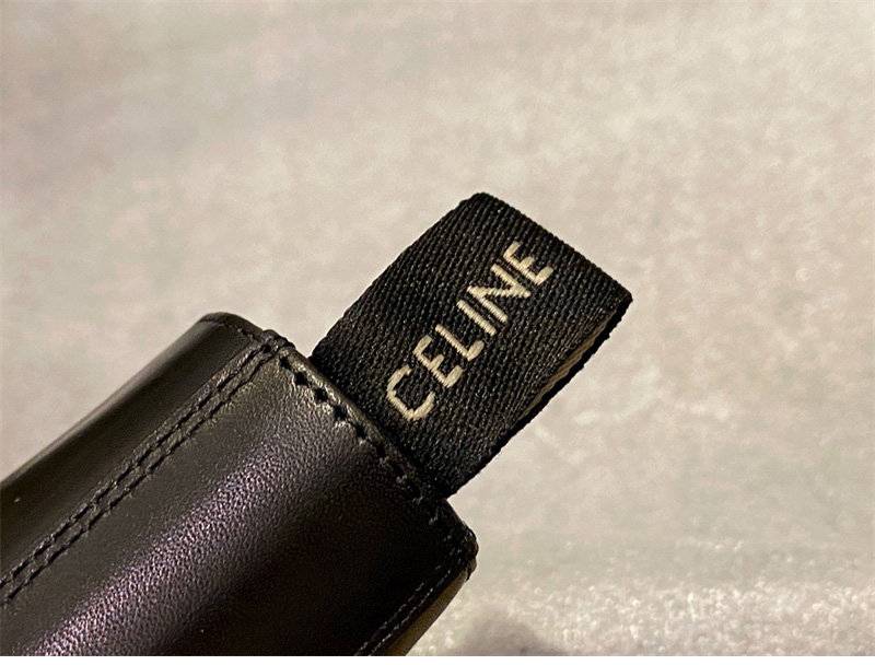 셀린느 셀린느 벌키 레이스업 부츠 샤이니 불스킨 블랙 레플리카 21번 이미지 - 신발 | 세미샵 레플리카 사이트