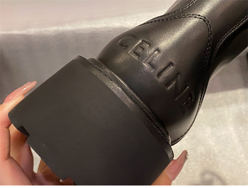 셀린느 셀린느 벌키 레이스업 부츠 샤이니 불스킨 블랙 레플리카 16번 이미지 - 신발 | 세미샵 레플리카 사이트