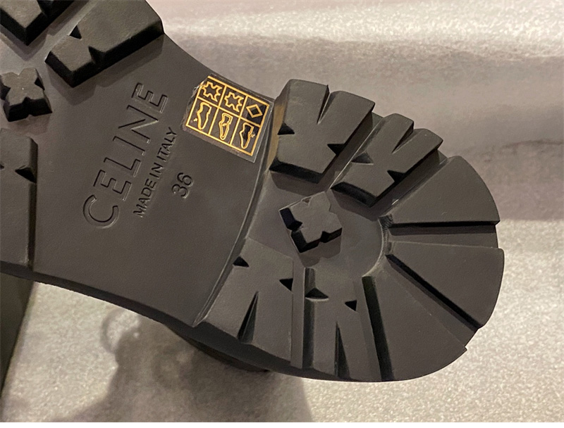 셀린느 셀린느 벌키 레이스업 부츠 샤이니 불스킨 블랙 레플리카 19번 이미지 - 신발 | 세미샵 레플리카 사이트